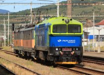 753 734-3